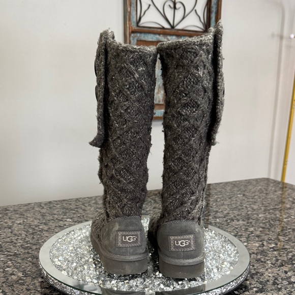 UGG Charcoal cable Knit Back-Button Suede Short Boots 5 - Picture 3 of 14